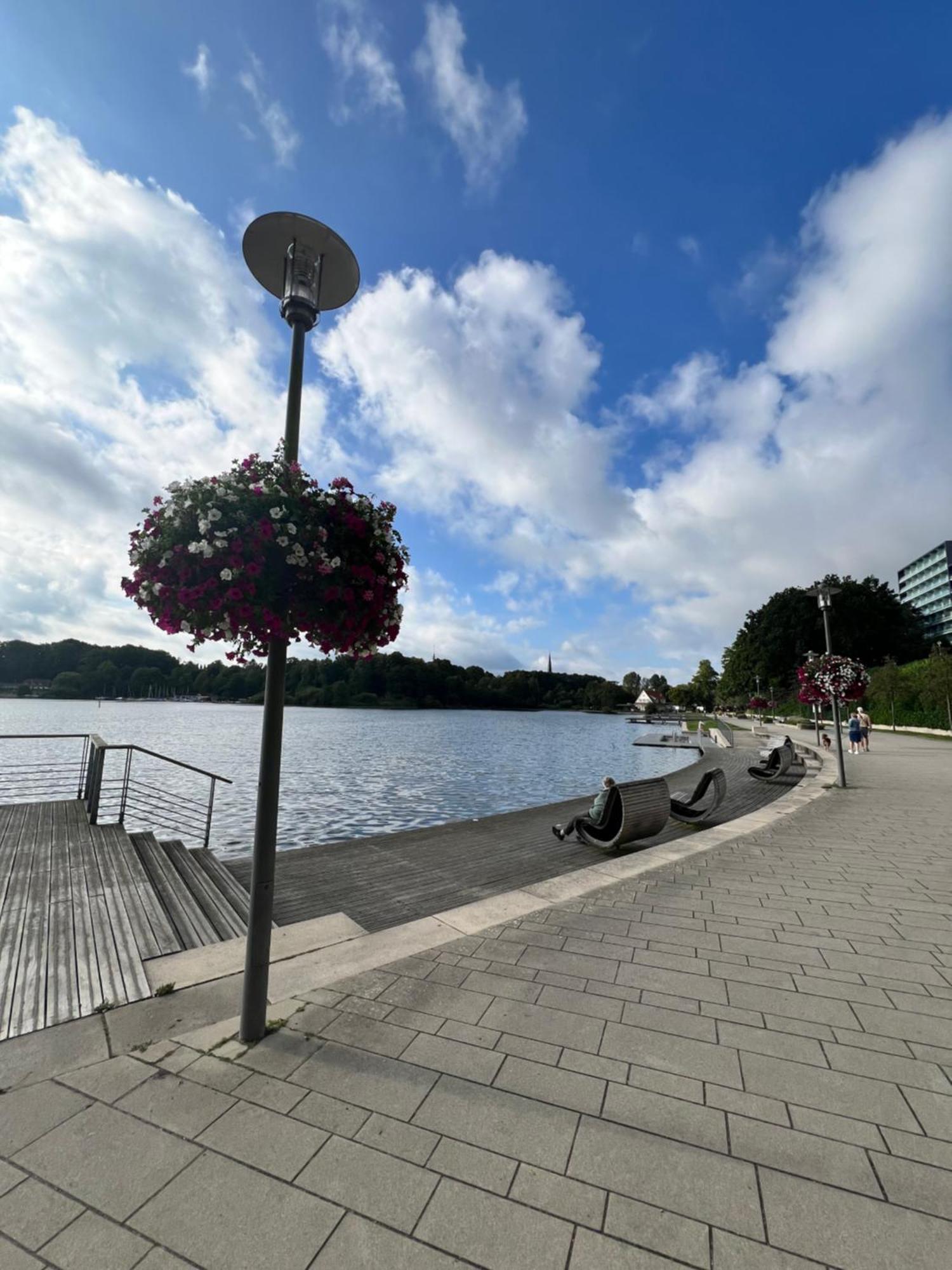 Panoramablick Ueber Den See Бад Зегеберг Екстериор снимка